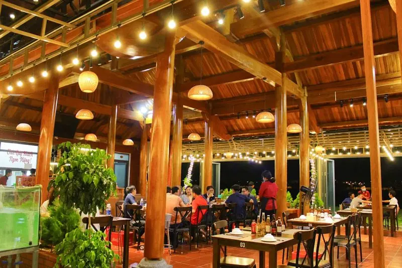Ẩm thực Tuyên Sơn