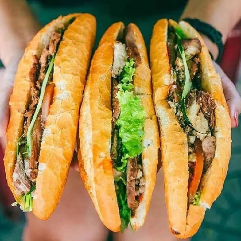 Anh Quân Bakery