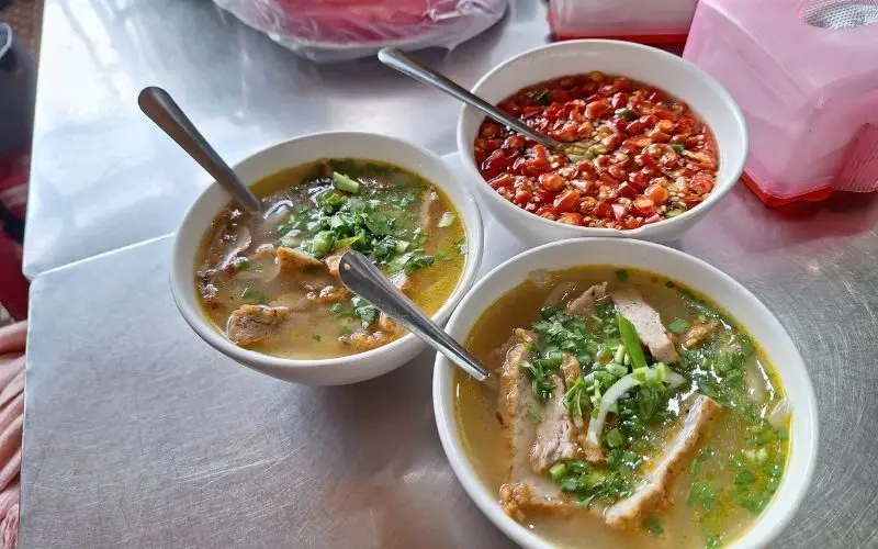 Bánh canh bà Hường