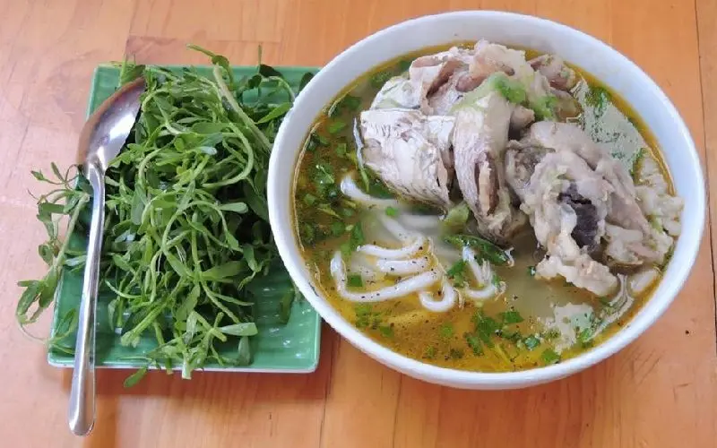 Bánh canh Cẩm Đô