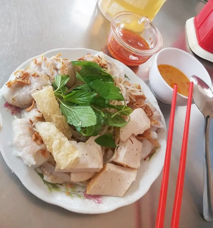 Bánh Cuốn Chả Giò