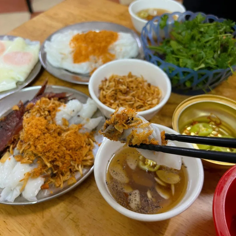 Bánh cuốn Phượng