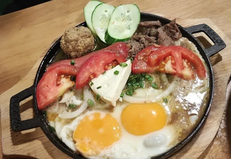 Bánh mì chảo Hẻm Phan Đình Phùng