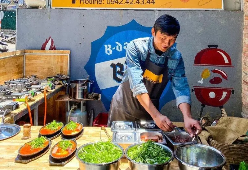 Bánh mì chảo Hoàng Diệu - Thị Trấn Nhỏ