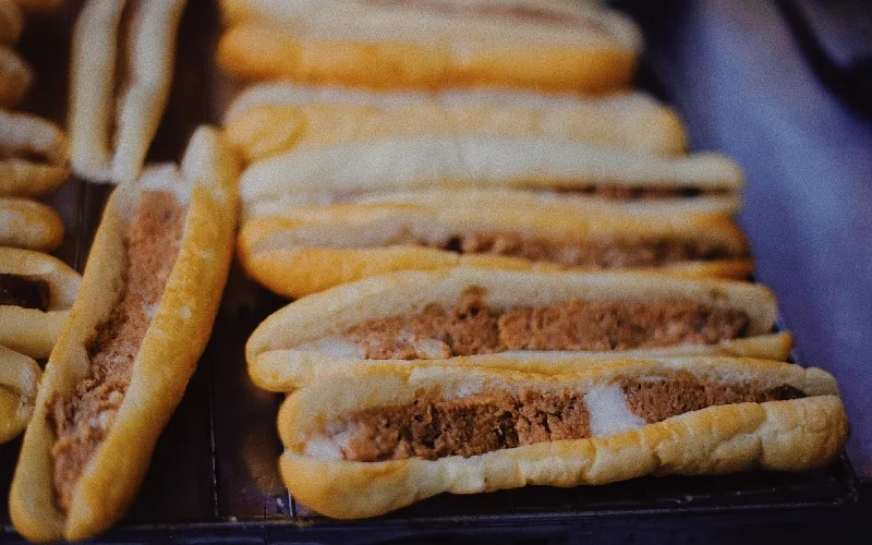 Bánh mì que 28 Đinh Tiên Hoàng