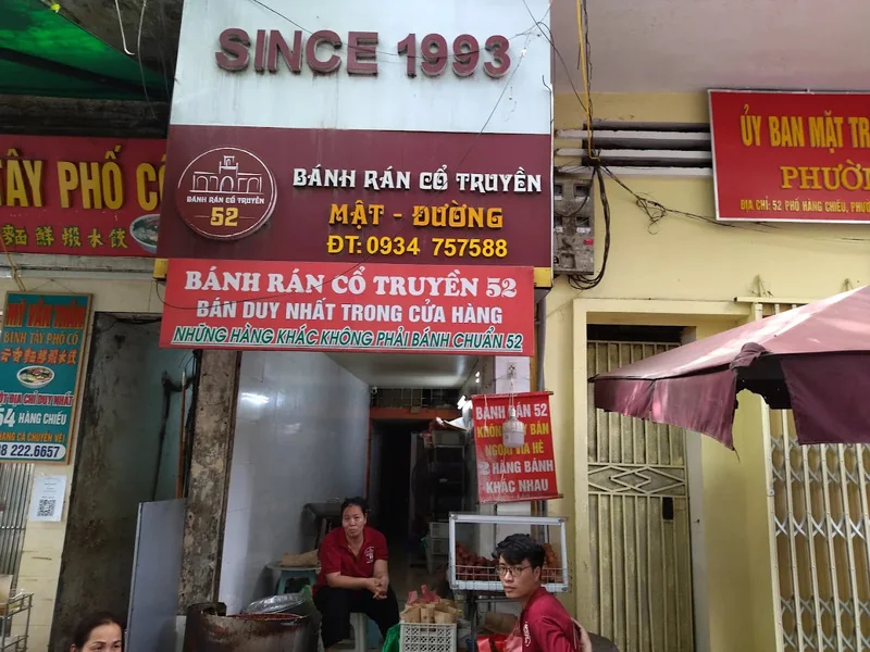 Bánh rán cổ truyền 52 Hàng Chiếu