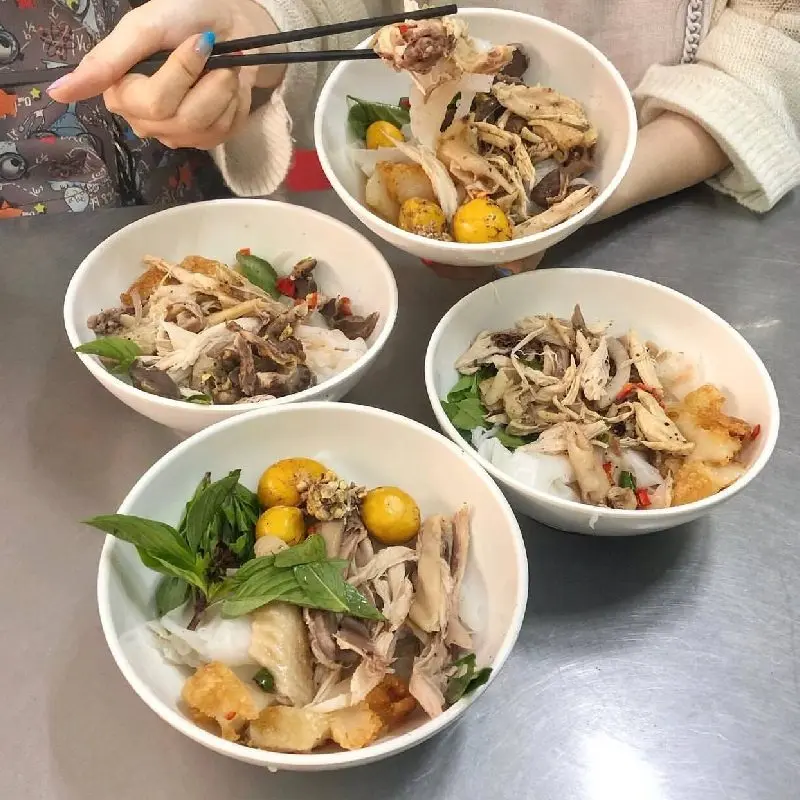 Bánh ướt lòng gà Hằng