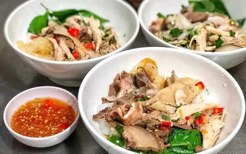 Bánh ướt lòng gà Hằng