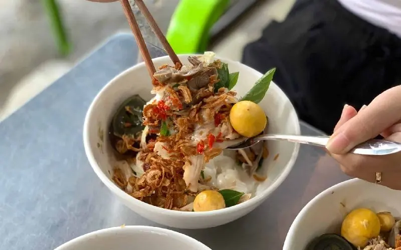 Bánh ướt lòng gà Thảo