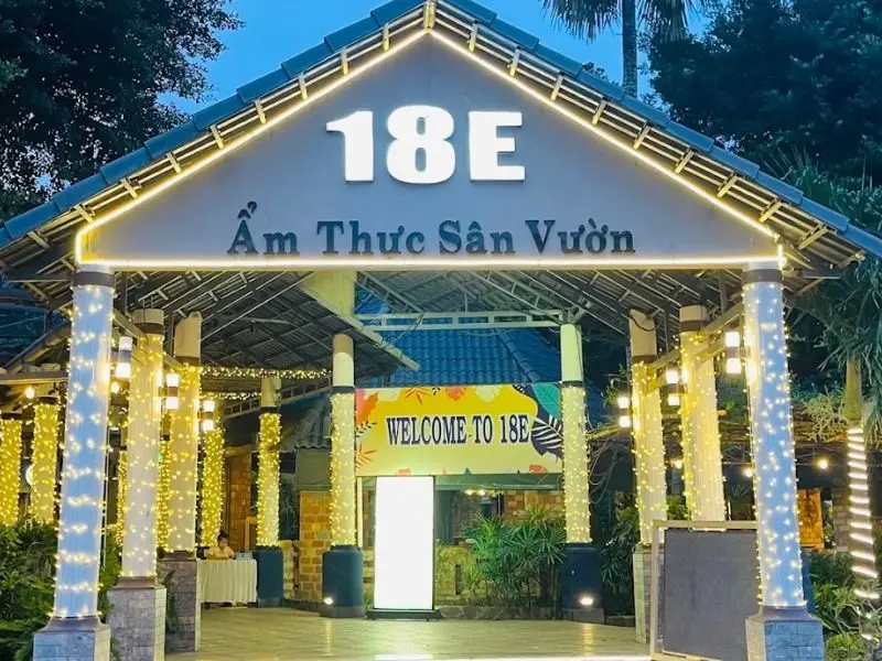 Nhà hàng 18E