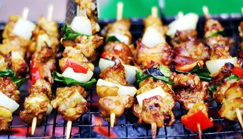 BBQ lẩu và xiên nướng