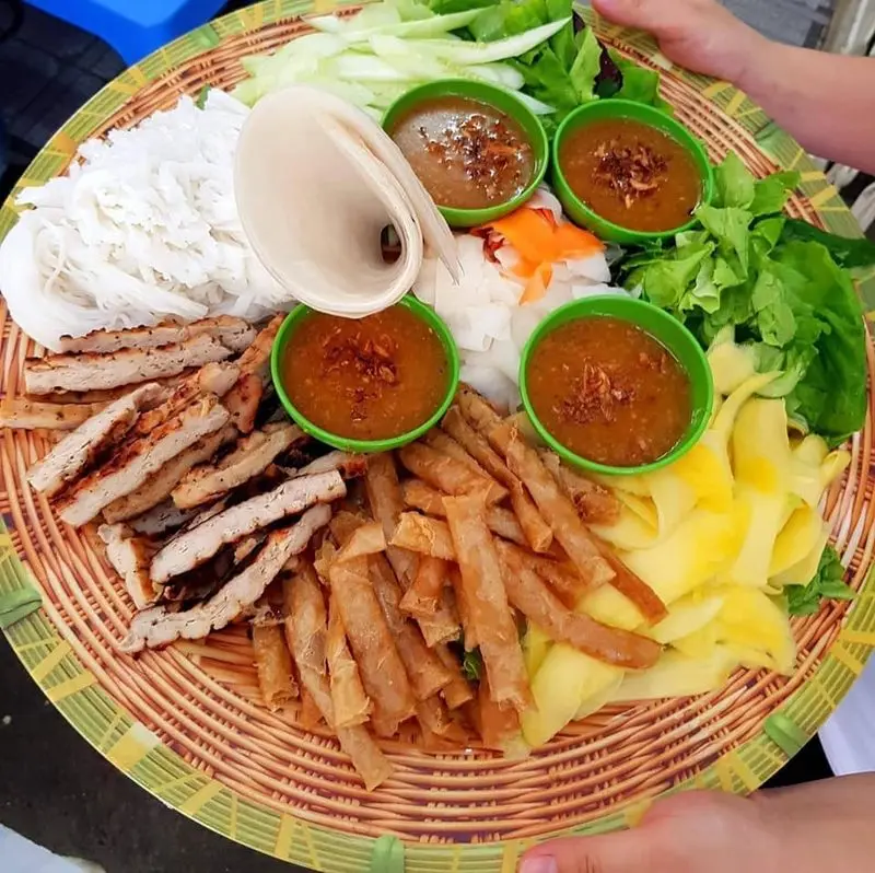 Quán nem nướng Ngọc Yến