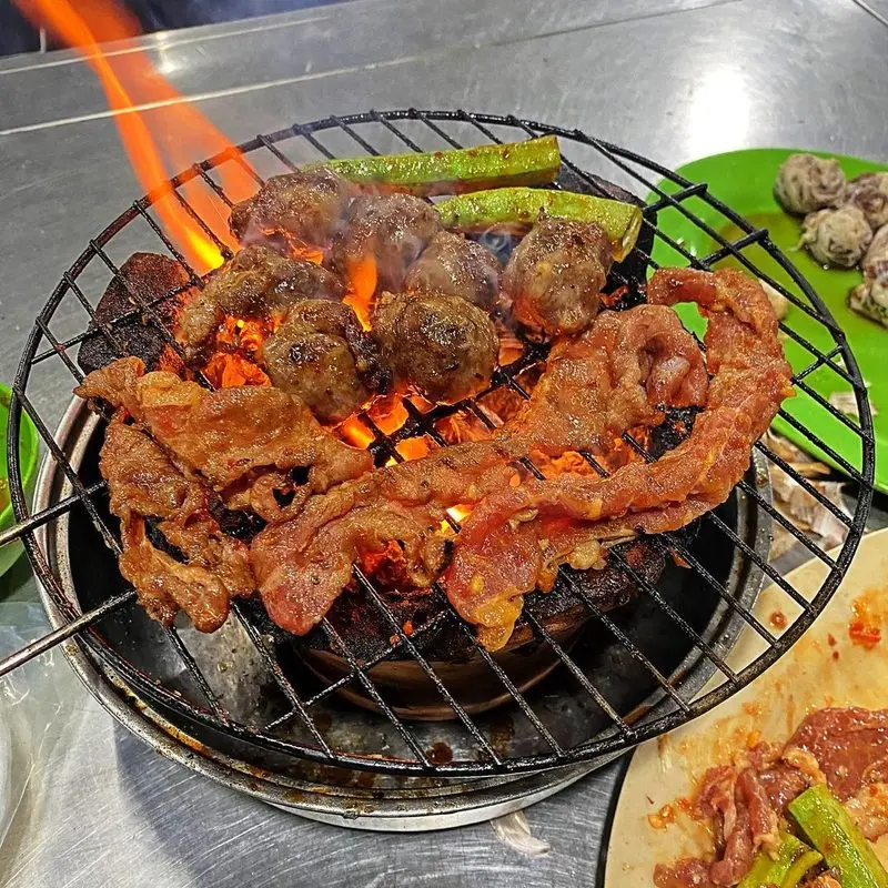 Bò nướng Hàng Dừa 5 Phước
