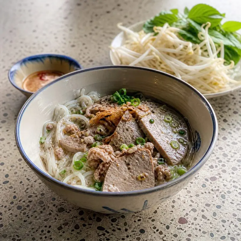 Hủ tiếu pate