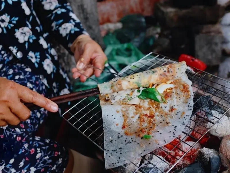 Bánh tráng mắm ruốc Phan Thiết