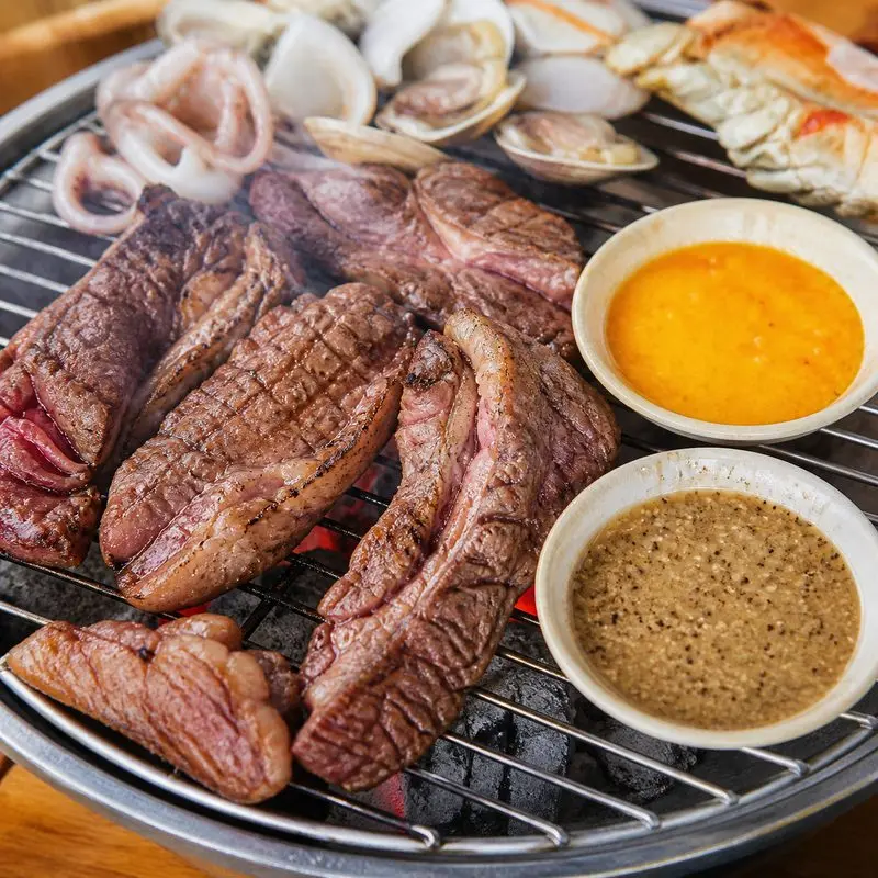 Bò Nướng Tảng