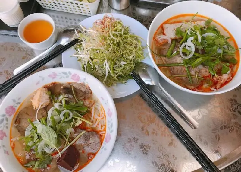 Bún bò Đà Lạt