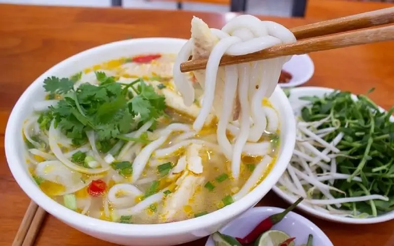 Bún bò Huế Minh Lâm