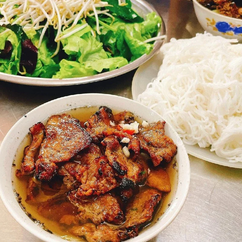 Bún chả - 48 Hàng Khoai ngõ 2