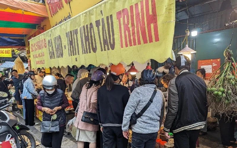 Cá kho Trinh chợ Hàng Bè
