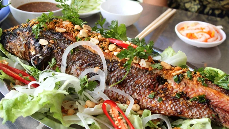 Cá lóc nướng trui