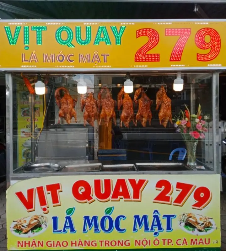 Vịt quay lá móc mật 279