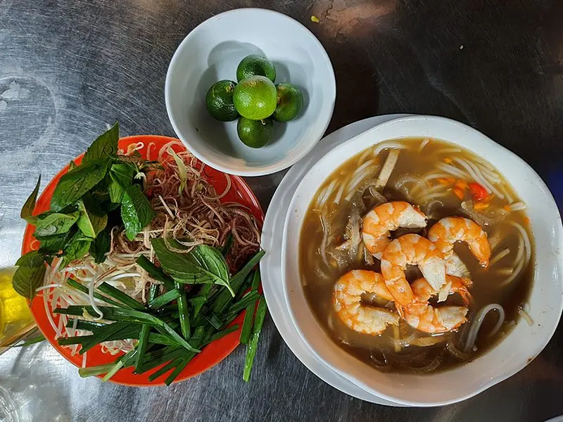 Quán Cây Sứ