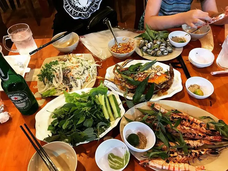 Quán nhậu Bốn Phương