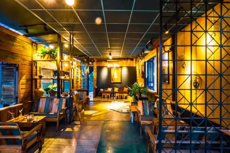 Art Coffee Nhiệt Đới