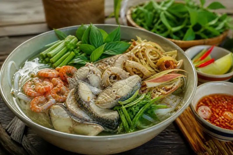 Bún nước lèo Cà Mau: Tô bún dân dã đậm vị miền sông nước