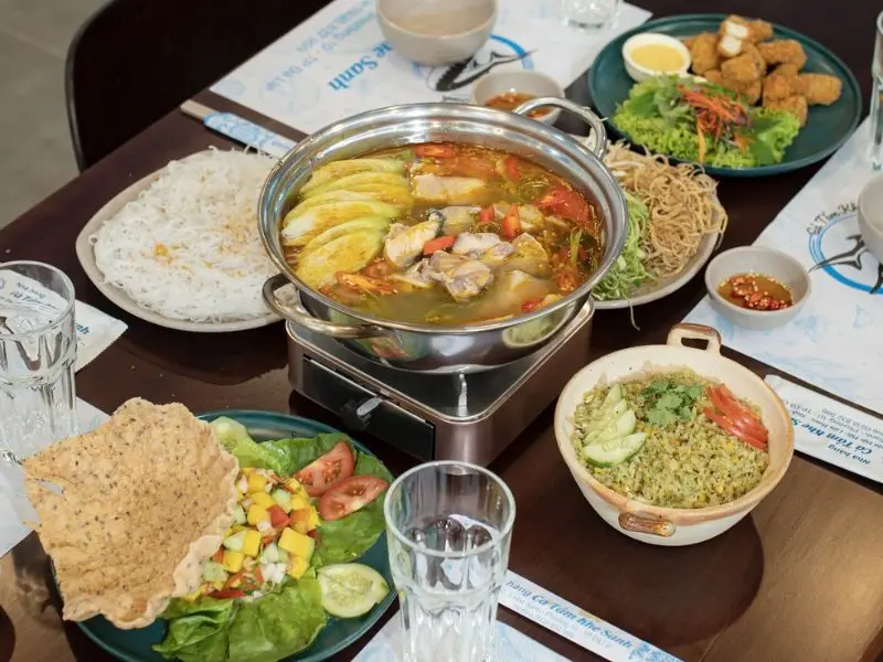Nhà hàng Cá Tầm Khe Sanh