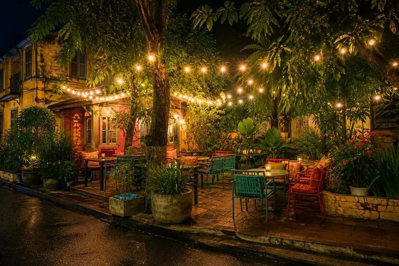 Cafe Đồng Dao Bình Long: không gian rộng, menu nhiều món