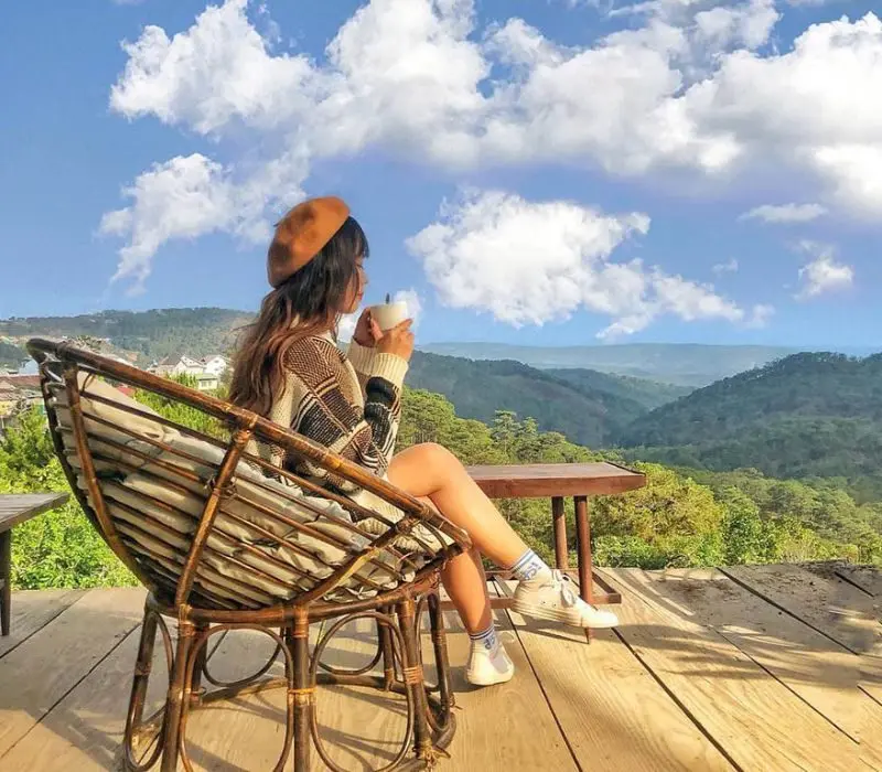 Vườn Trên Mây và view săn mây, hoàng hôn
