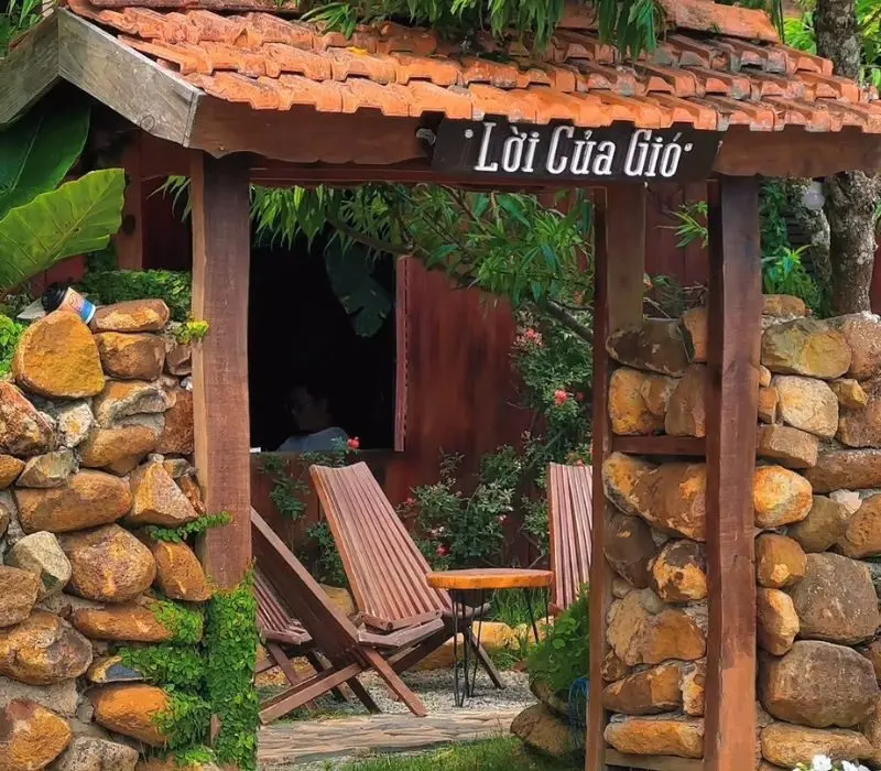 Cafe Lời Của Gió - không gian Tây Bắc