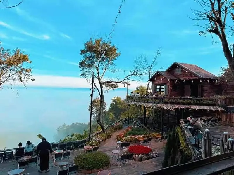 Cafe Ngày Bình Yên