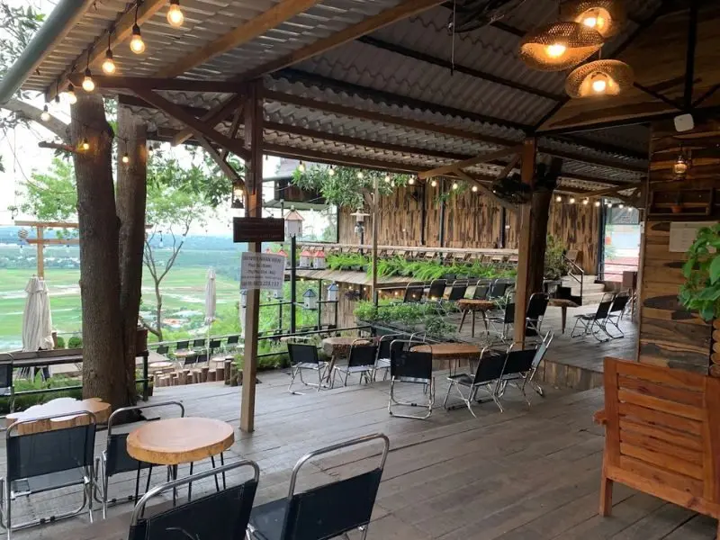 Cafe Ngày Bình Yên