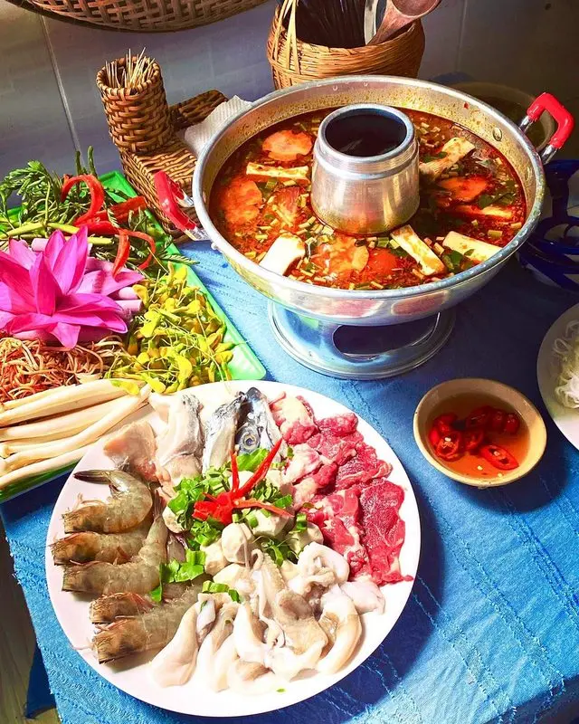 Quán nhậu Nhà Quê