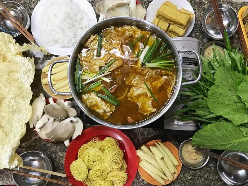 Quán Chị Tôi
