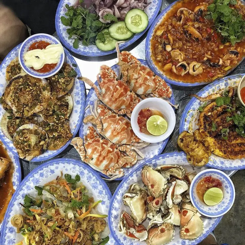 Quán hải sản 311