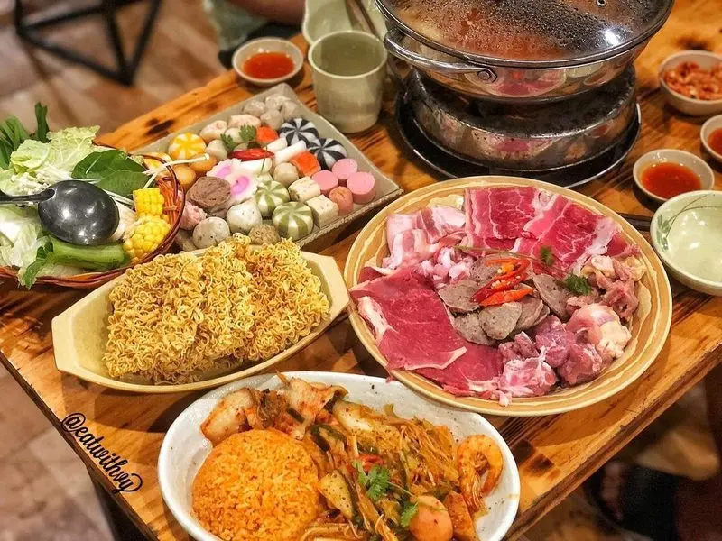 Lẩu Kim chi 79k
