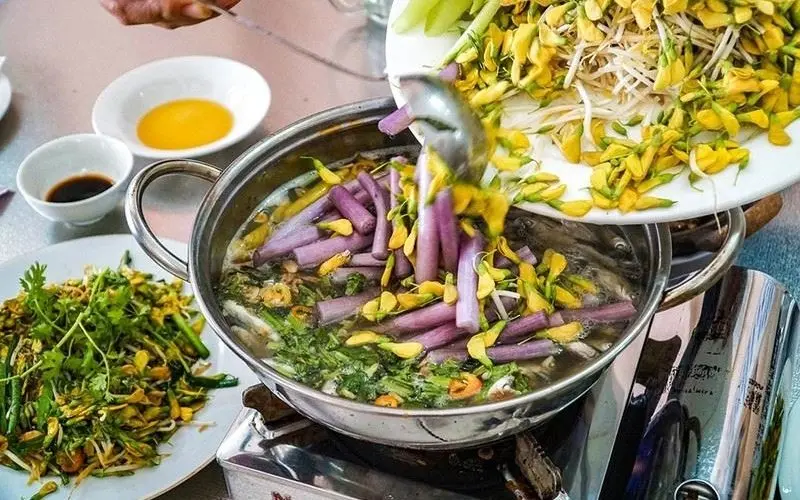Quán lẩu mắm Cần Thơ
