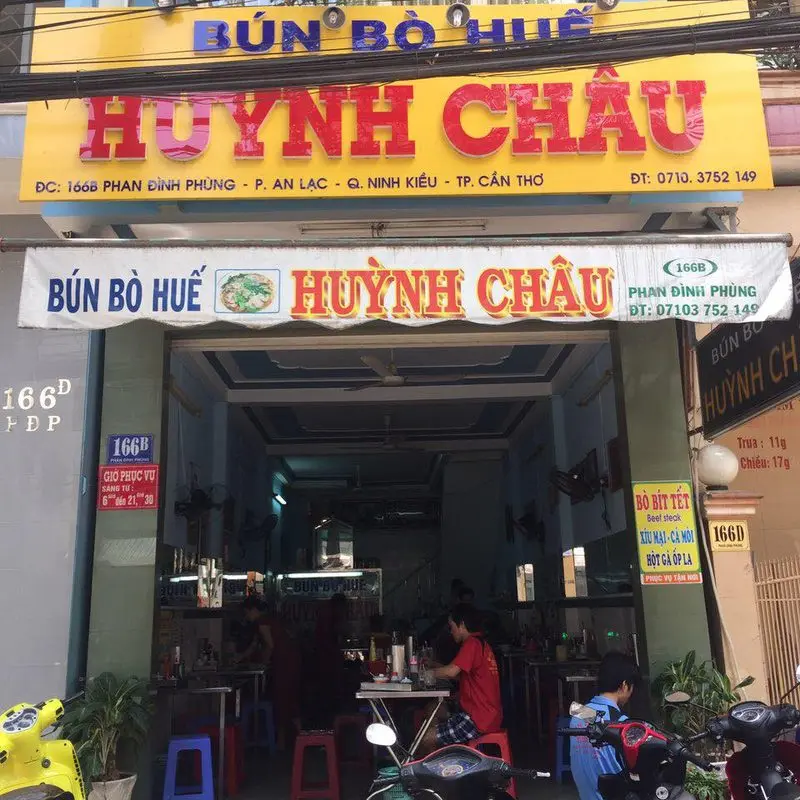 Bún bò Huế Huỳnh Châu