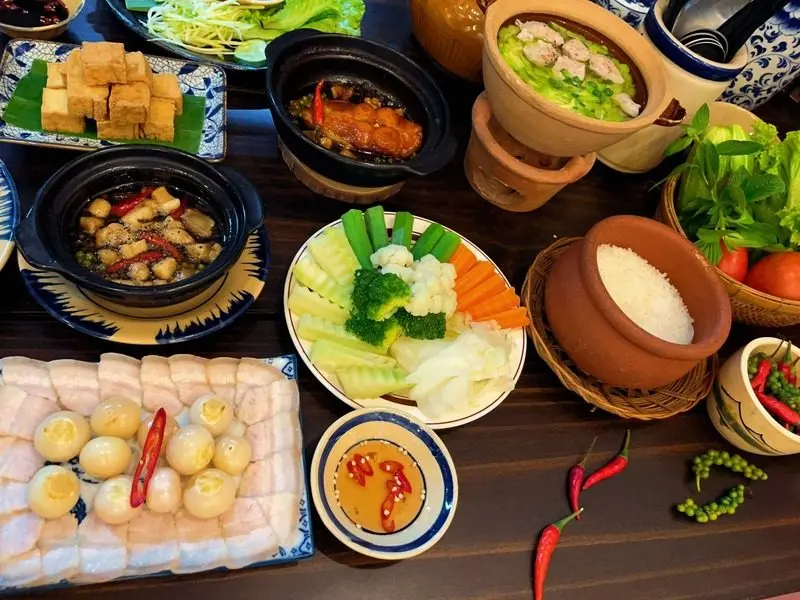 Cơm Niêu Quê Ngoại Cần Thơ