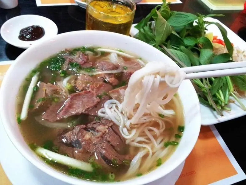 Phở 65