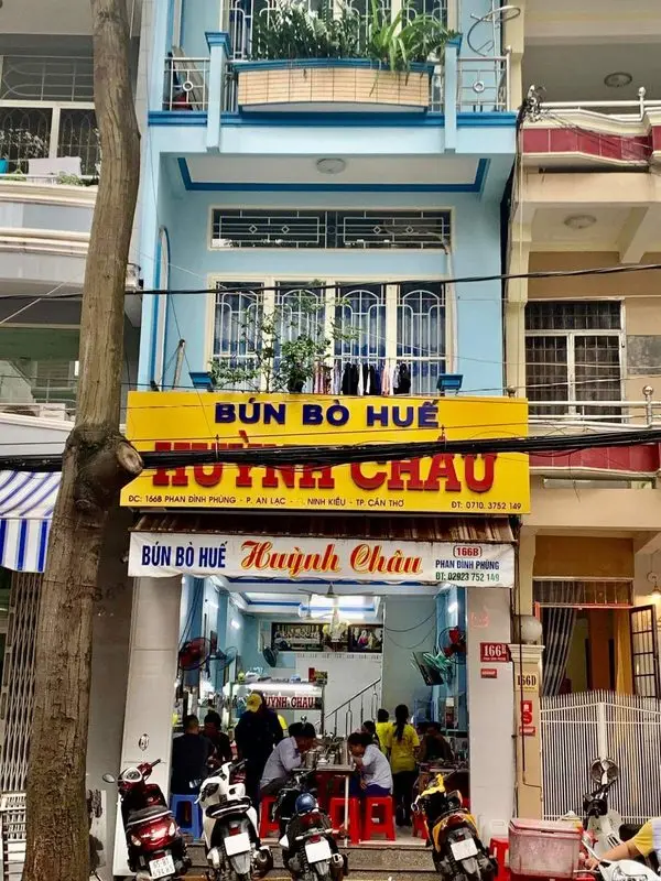 Bún bò Huế Huỳnh Châu