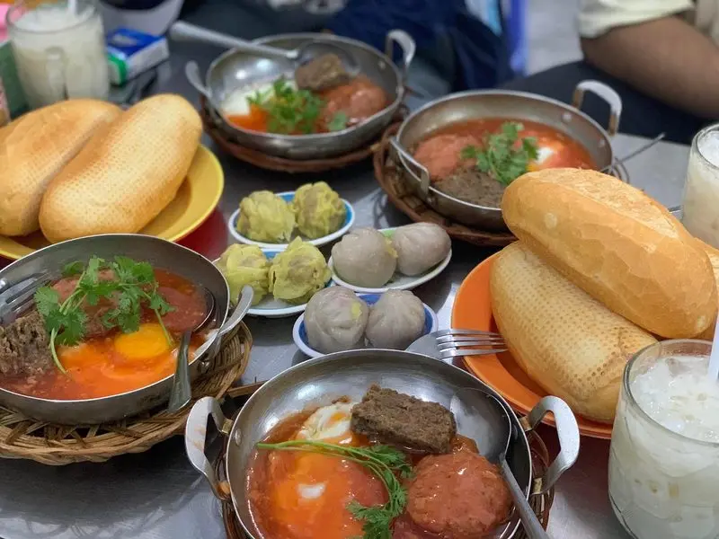 Bánh mì chảo Viễn Hưng