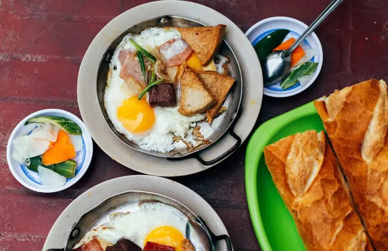 Bánh mì chảo Viễn Lạc