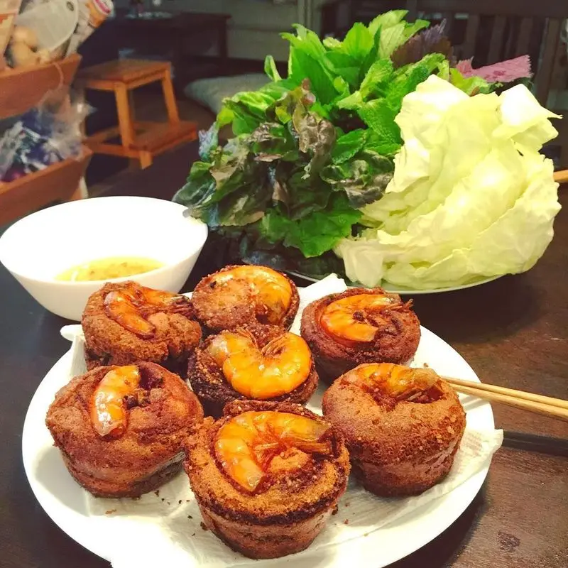 Bánh cống Bà Út Lư