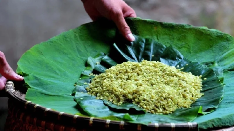 Cốm Bà Cận