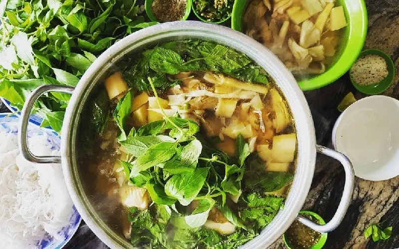 Cơm gà Tóc Tóc